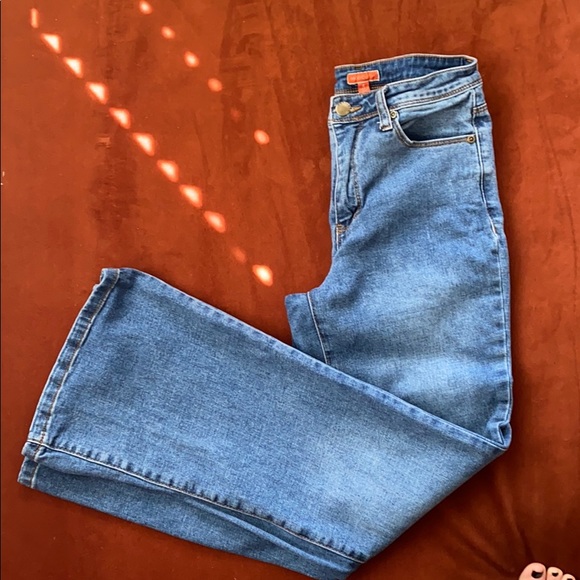 Bootcut jeans! - Picture 2 of 4